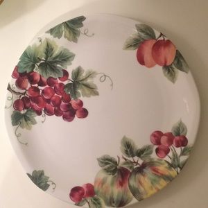 Royal Doulton Vintage Grape Dinner Plate.